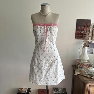 Princess Polly white floral dress with pink lace trim
